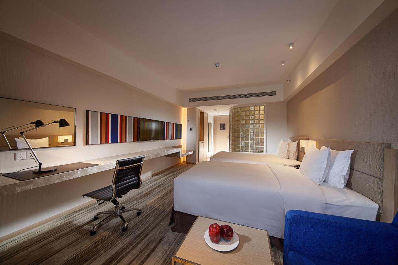 Holiday Inn Express Shenyang Tawan, An Ihg Hotel Zewnętrze zdjęcie