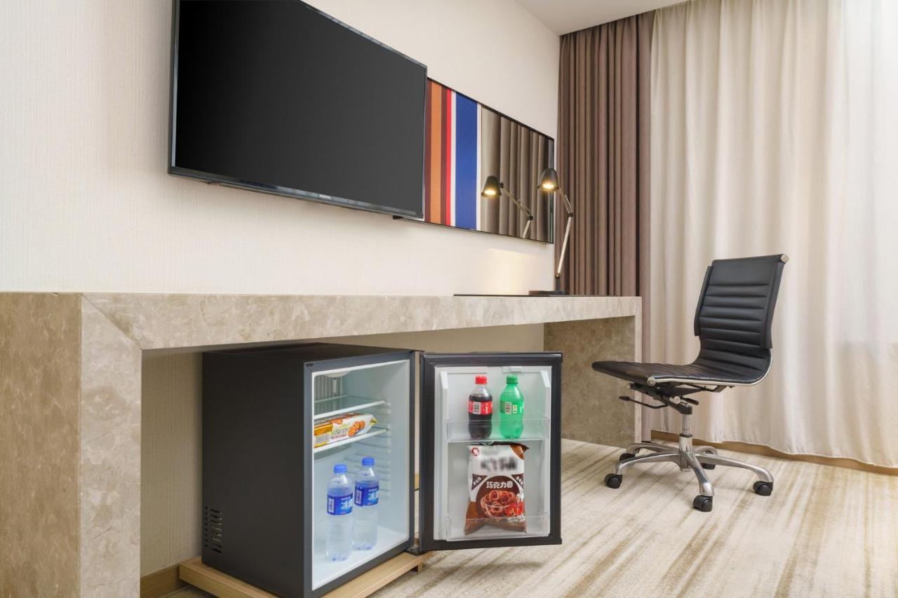 Holiday Inn Express Shenyang Tawan, An Ihg Hotel Zewnętrze zdjęcie