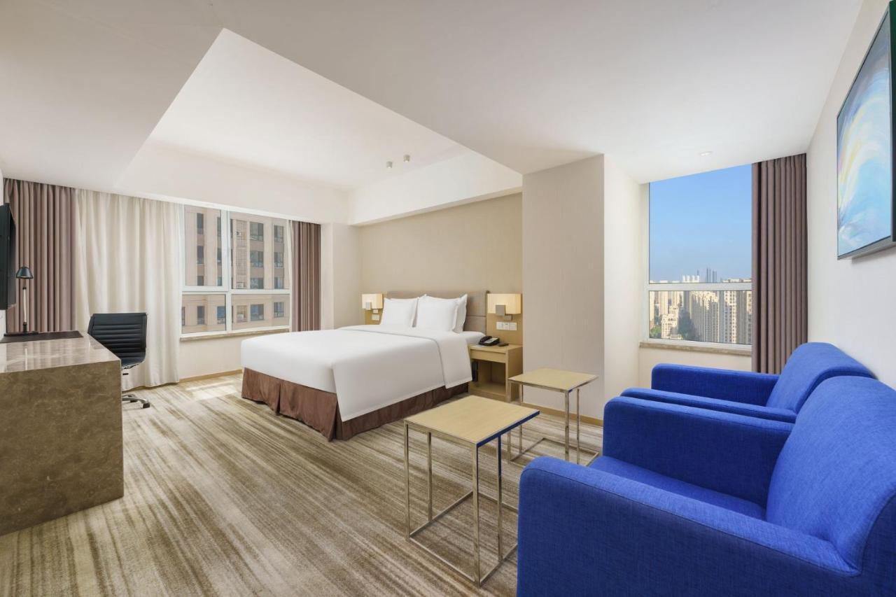 Holiday Inn Express Shenyang Tawan, An Ihg Hotel Zewnętrze zdjęcie
