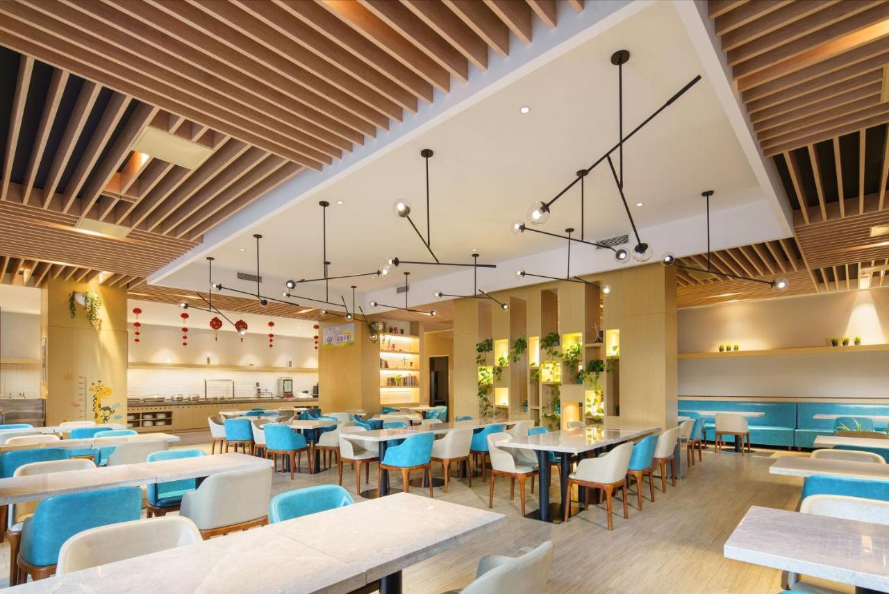 Holiday Inn Express Shenyang Tawan, An Ihg Hotel Zewnętrze zdjęcie