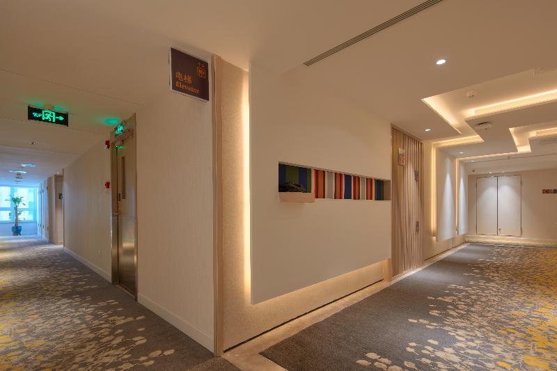 Holiday Inn Express Shenyang Tawan, An Ihg Hotel Zewnętrze zdjęcie